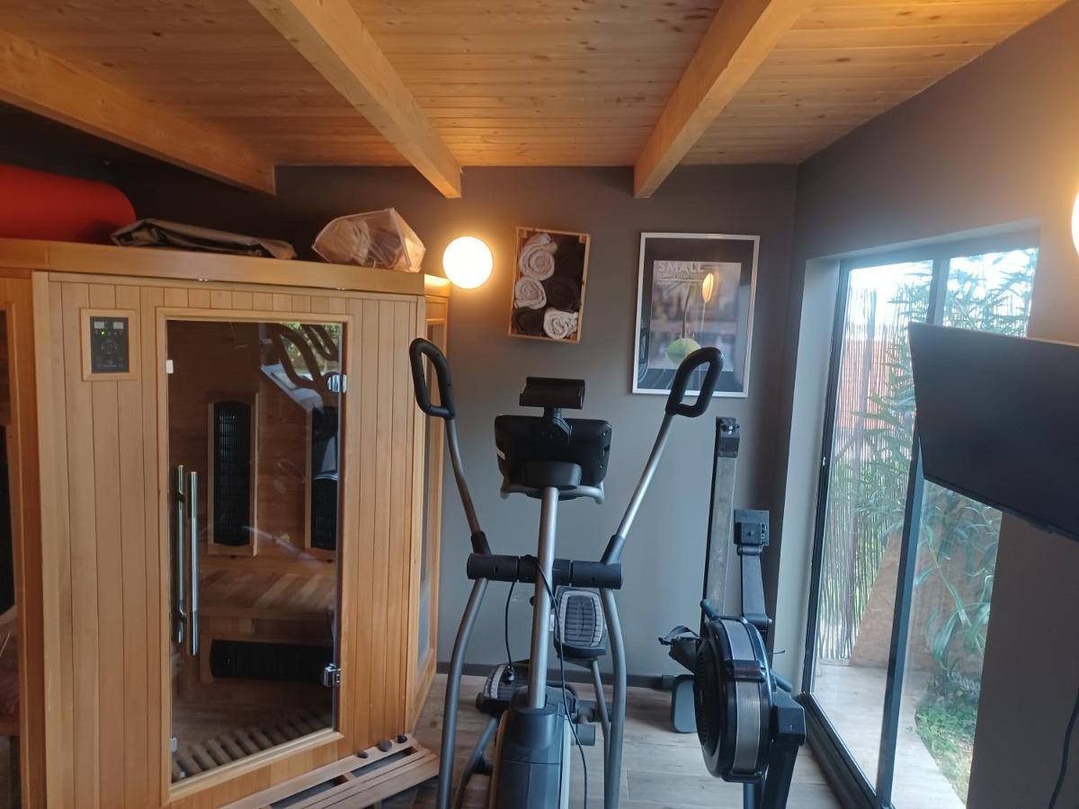 Апартаменты Studio Cosy Au Calme Тулон Экстерьер фото