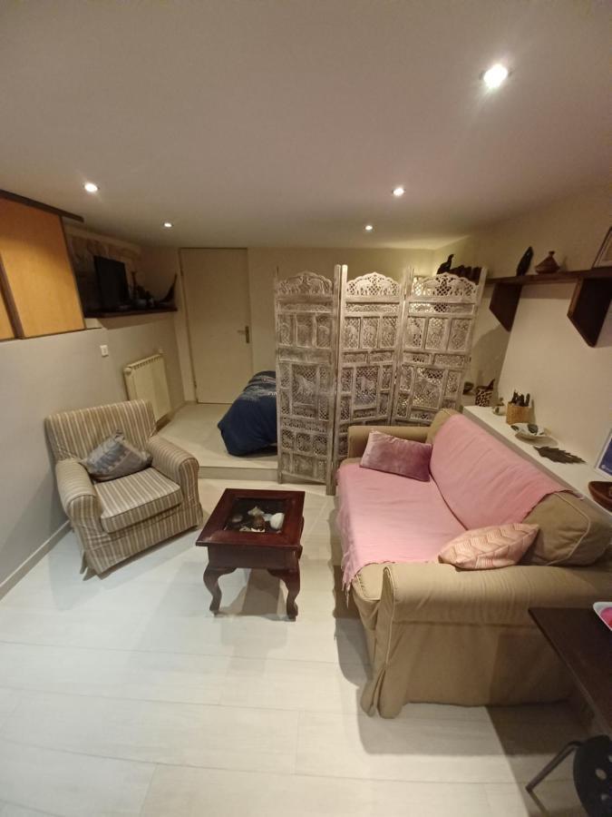 Апартаменты Studio Cosy Au Calme Тулон Экстерьер фото